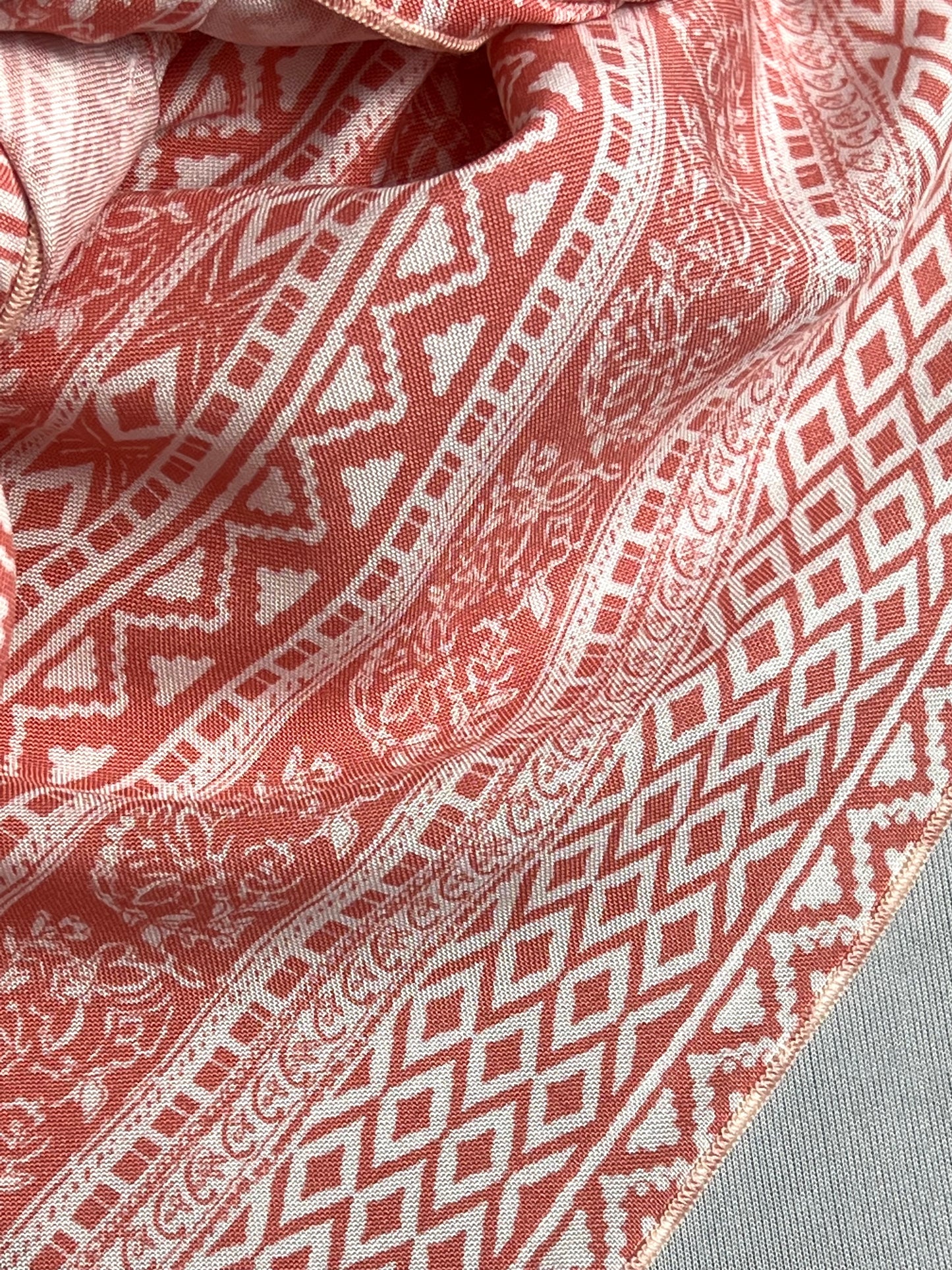 
                  
                    The Selah Silk Blend Rag
                  
                