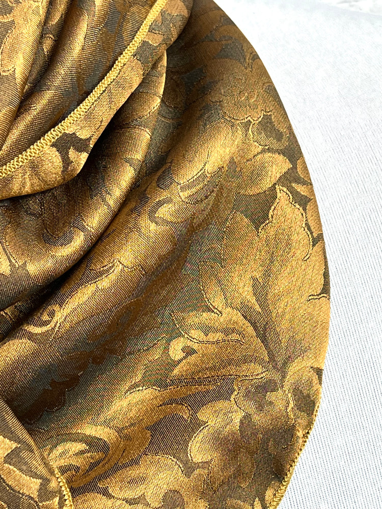 
                  
                    Bronze Silk Jacquard Rag
                  
                