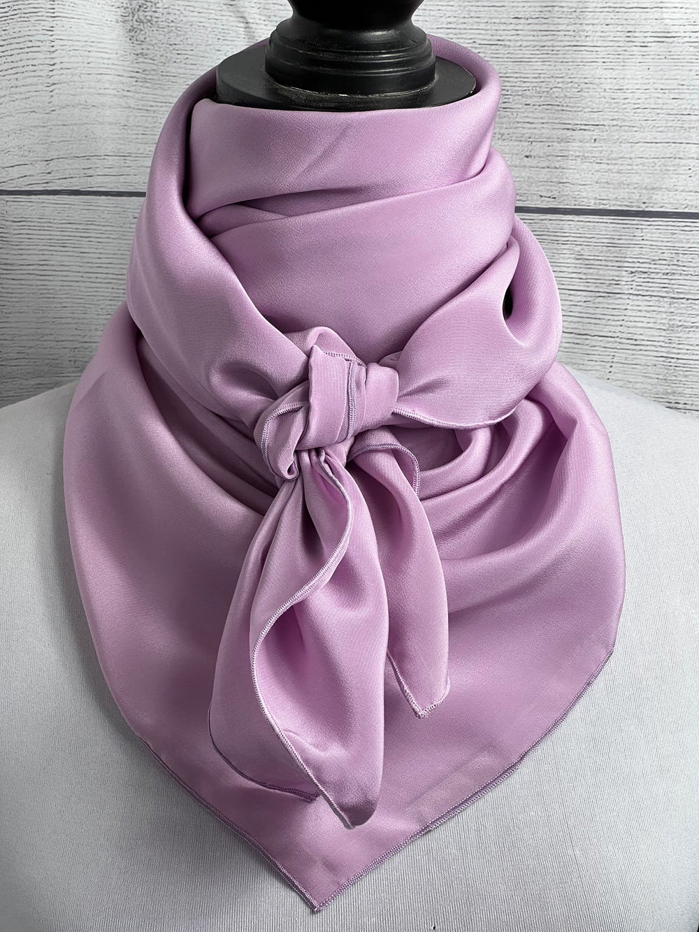 Solid Pale Lilac Silk Rag