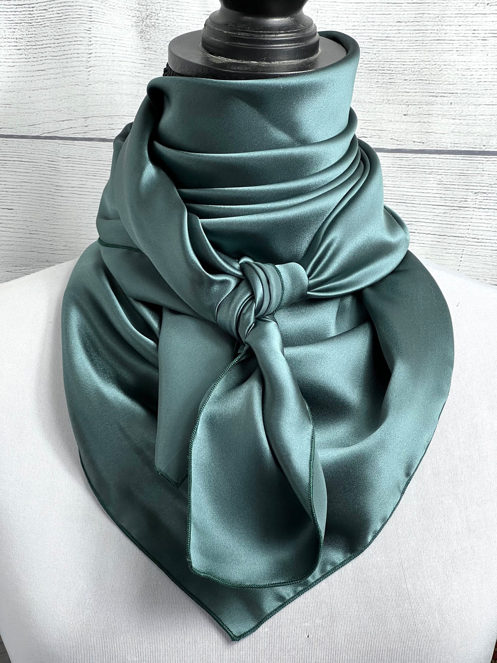 Solid Spruce Green Silk Large Rag