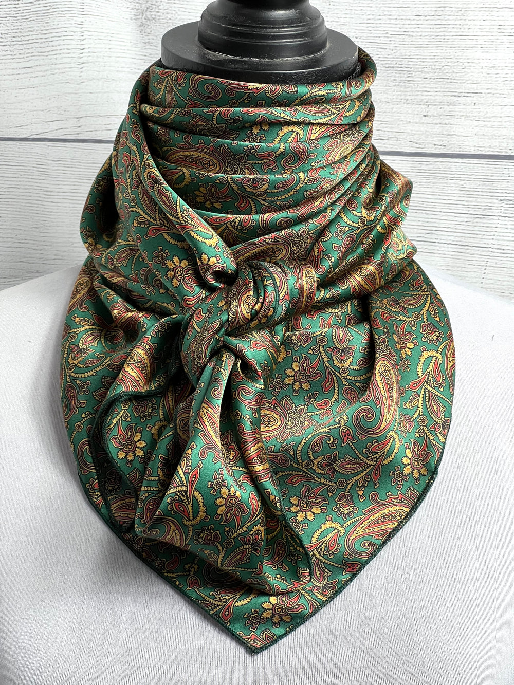 The Verde Paisley Silk Rag