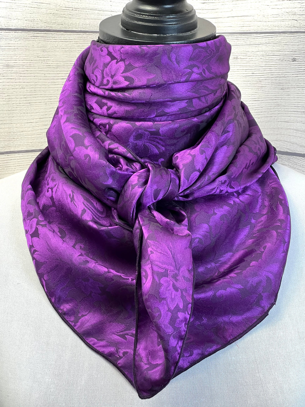 Violet Silk Jacquard Large Rag