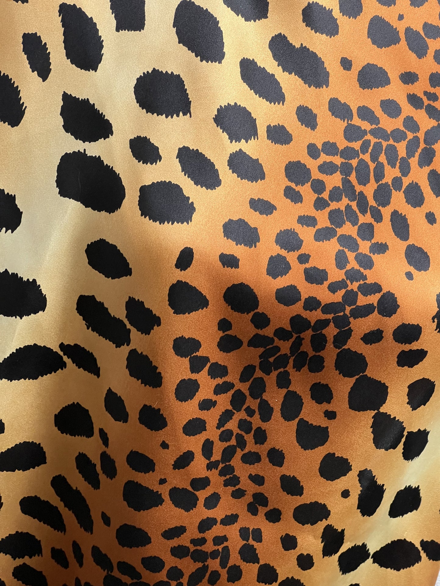 
                  
                    The Cheetah Silk Large Rag
                  
                
