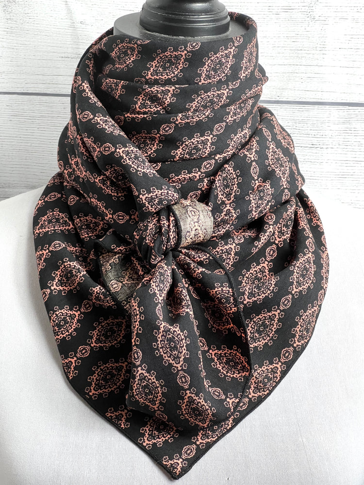 
                  
                    The Alemin Silk Blend Rag
                  
                