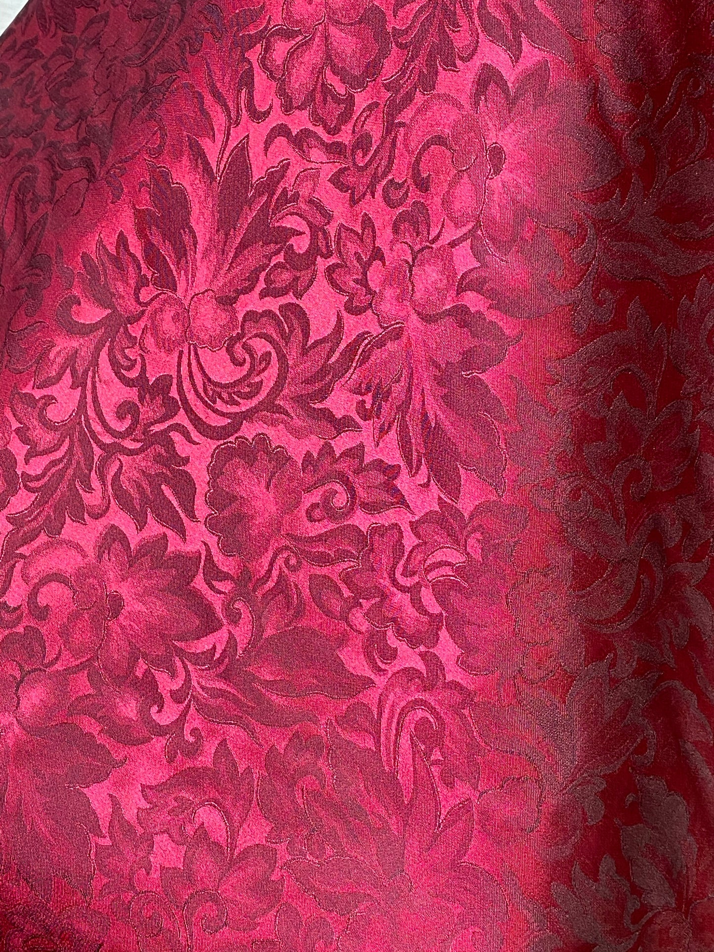 
                  
                    Burgundy Silk Jacquard Large Rag
                  
                