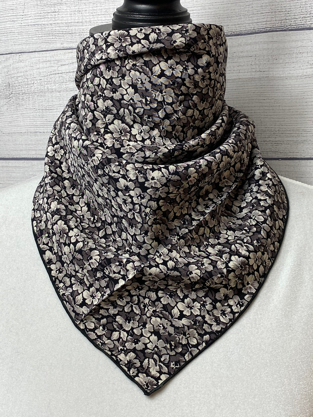 The Callio Silk Neckerchief